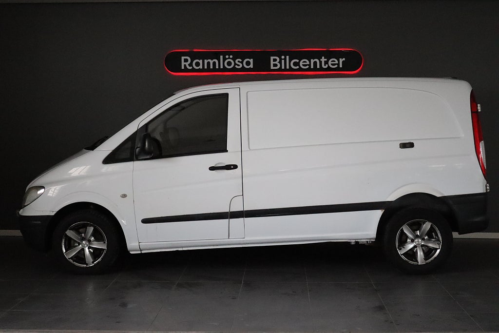 Mercedes-Benz Vito 111 CDI 116hk/Dragkrok/6MÅN GARANTI/ ny besiktigad
