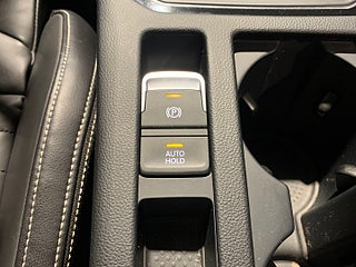 Kombi Volkswagen Passat 21 av 28