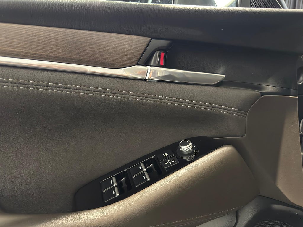 Mazda 6 bild 8