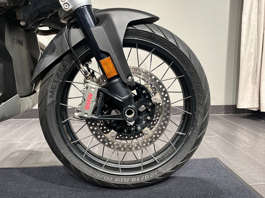 BMW R1300GS /Ride Nordic-resa till Portugal värde 29.900kr ingår!