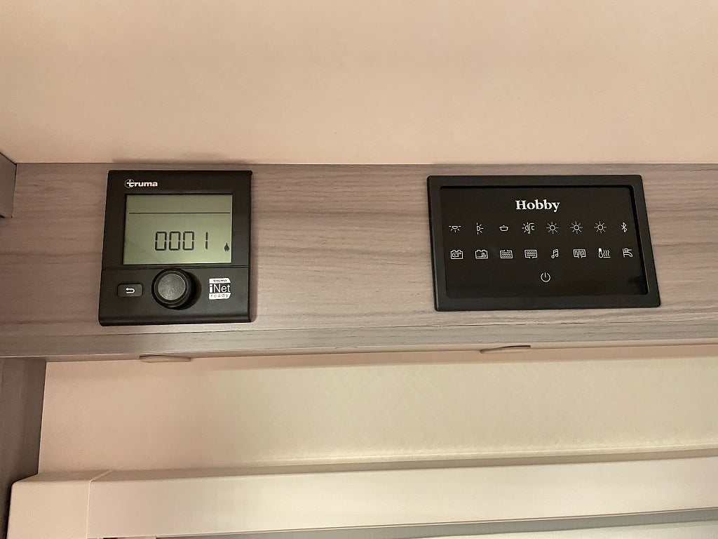 Hobby Optima on tour T65 / Taksäng / Våningssäng / 6bältad / - Hobby