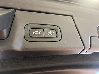 Volvo V90 D5 AWD Inscription Drag Dvärme Kamera Rattvärm Navi S&V – bild 17