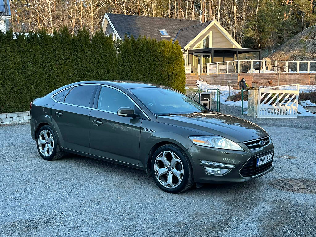 Ford Mondeo 2.0 TDCi Automat 140hk – Business, Helskinn, Xenon,Drag