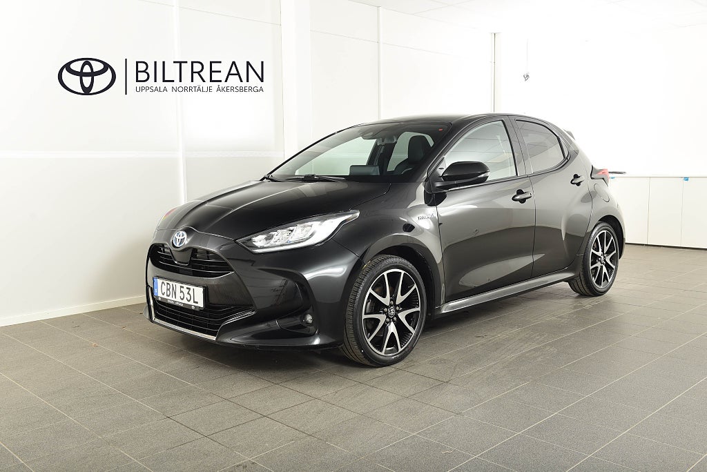 Toyota Yaris 1,5 Elhybrid Style Panorama JBL
