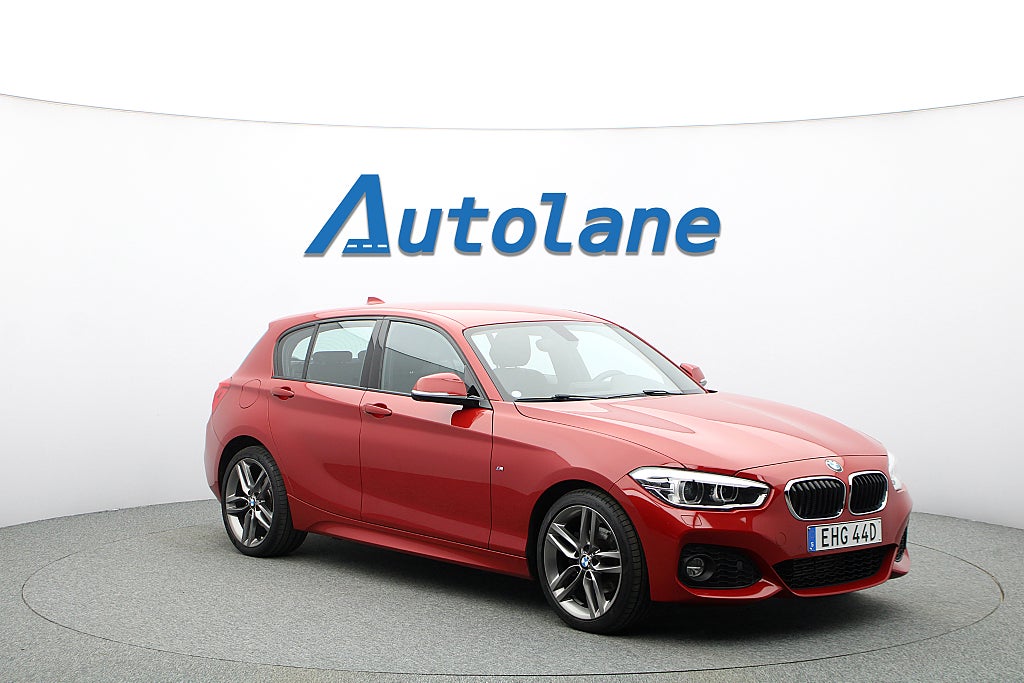 BMW 120 d xDrive M-Sport, Skinn, HiFi, PDC, Paddlar 190hk