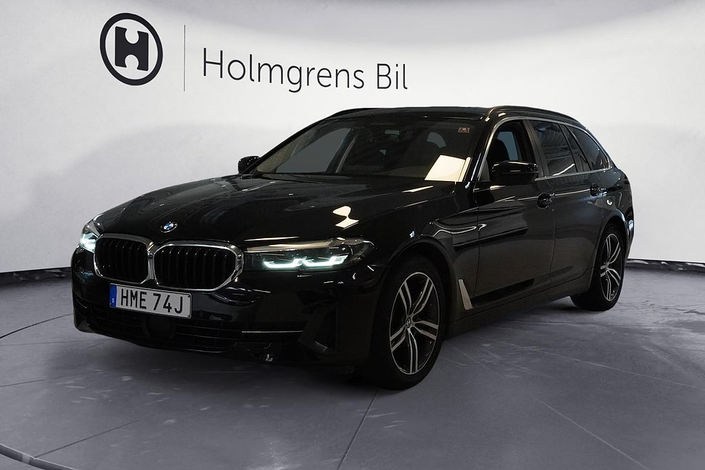 BMW 520d xDrive Touring MHEV 3,95% M-Sportratt HiFi Adptiv Farth. Kamera