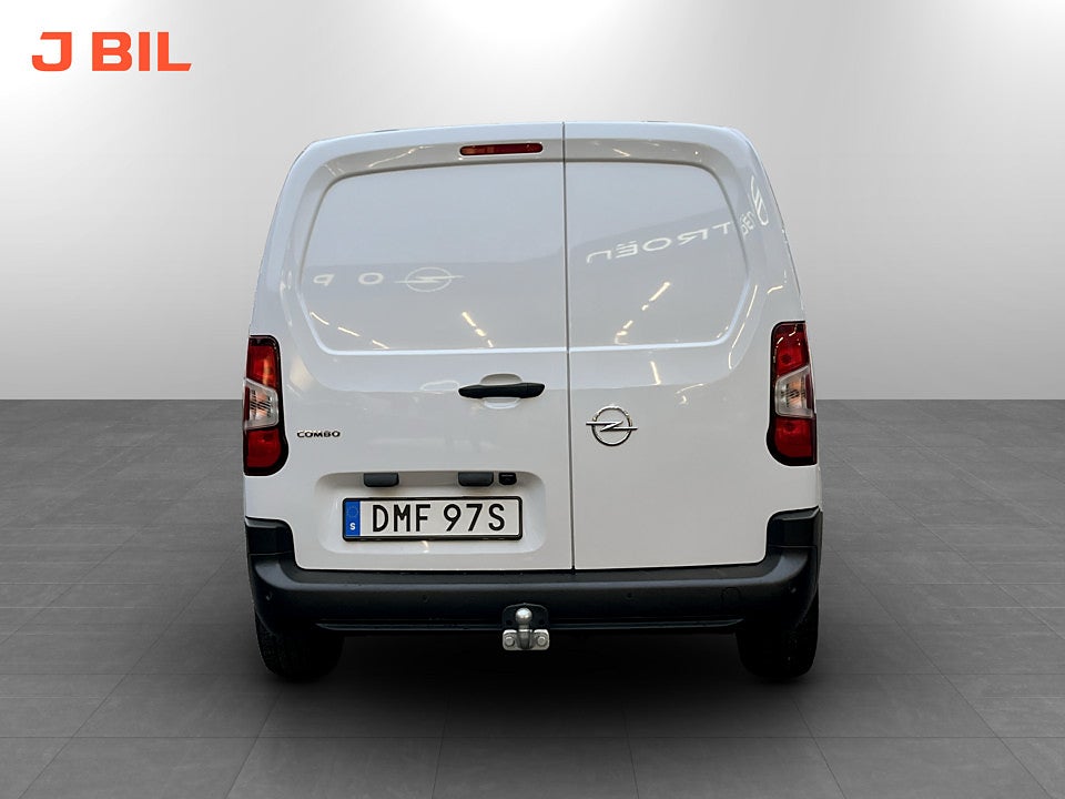 Bild på Opel Combo Cargo 1.5 BlueHDi 131hk Aut L1 KAMPANJRÄNTA 3,99%