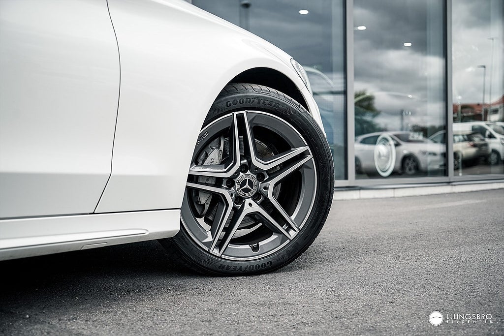Mercedes-Benz C200 d 2019 - miniatyr 3