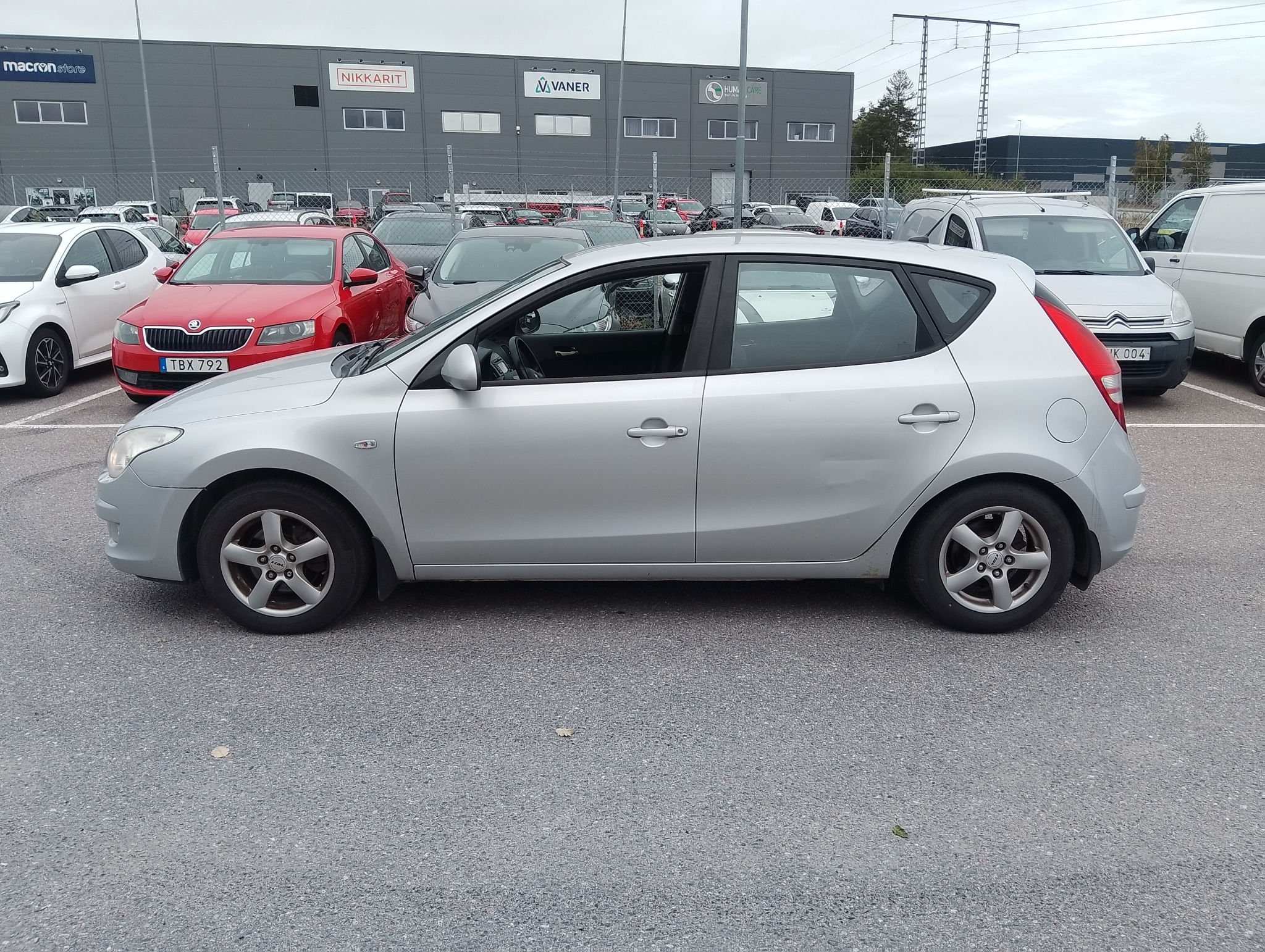 Hyundai i30 1.6 CRDi Nybes UA 2009, bild 2/10