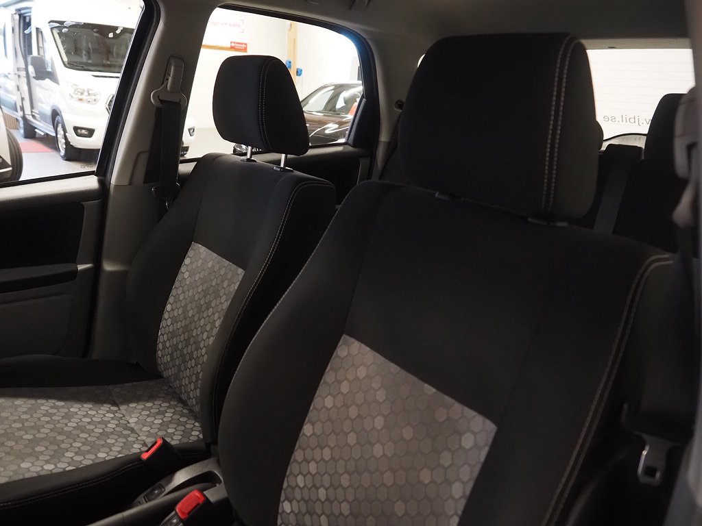 Suzuki SX4 1.6 VVT 120hk Låga mil! 2012