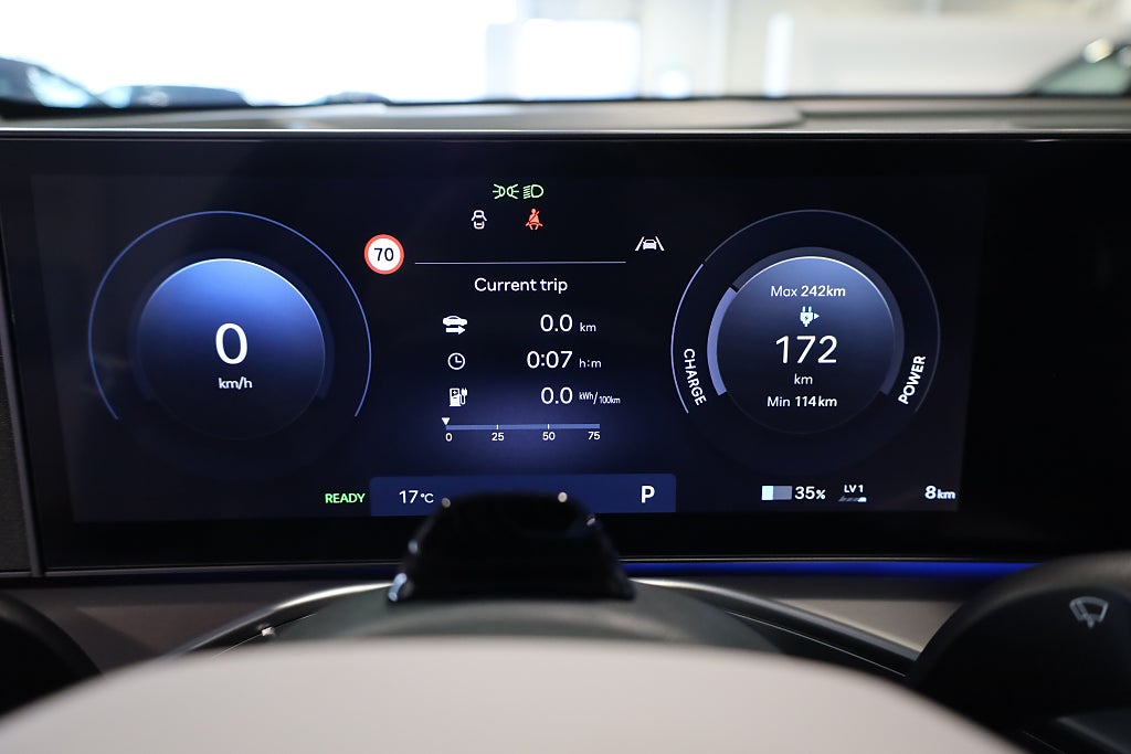 Hyundai IONIQ 9  Essential 110.kWh Räckvidd 620km Avbetalningskampanj