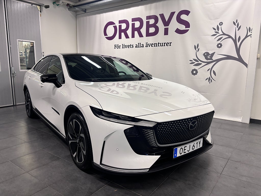 Mazda 6e Long Range 80kWh Takumi Nav Panorama 3.99% Ränta