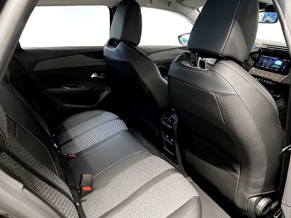 Bild på Peugeot 308 SW Allure Hybrid - OMGÅENDE LEVERANS!