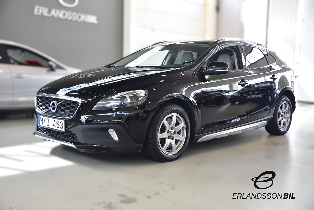 Volvo V40 Cross Country D3 Geartronic Summum NYSERVAD DRAG SENSORER KAMREM BYTT