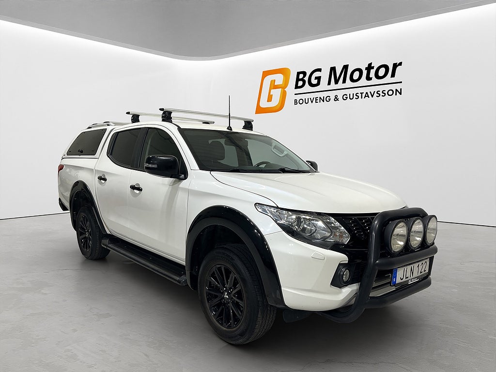 Mitsubishi L200 2.4 DI-D 181HK 4WD Aut Kåpa/Drag/Backkamera/Moms