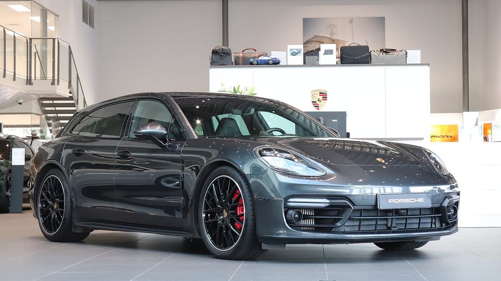 Porsche Panamera GTS Sport Turismo