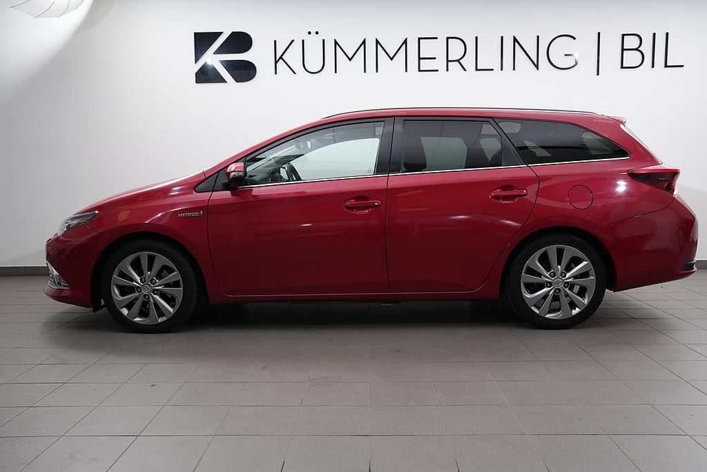 Toyota Auris Touring Sports Hybrid Executive Pano/Läder