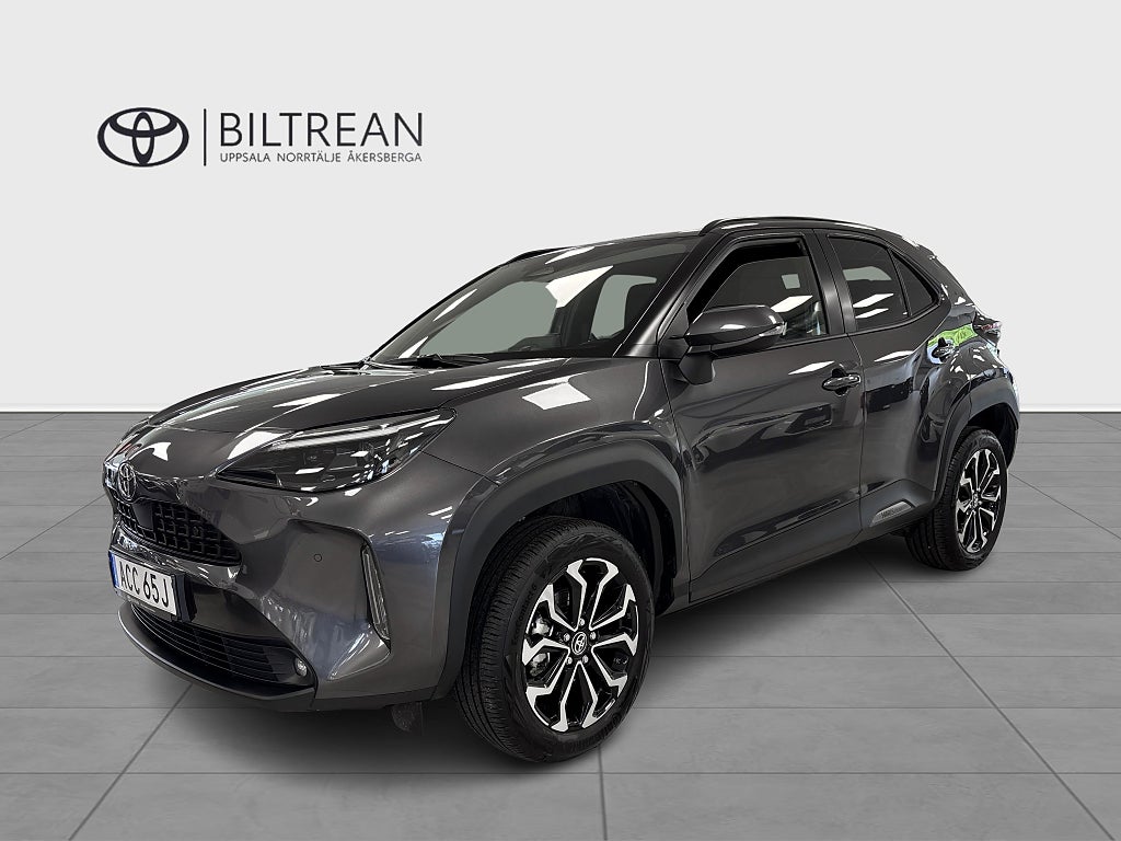 Toyota Yaris Cross Hybrid 115 AWD CVT ACTIVE PLUS SÄKERHETSPAKET V-HJUL!