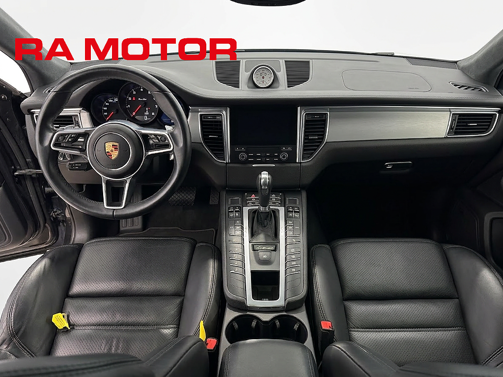Porsche Macan Turbo 400hk |Sport Chrono|Pano|Bose|PDLS+|Värmare| 2018
