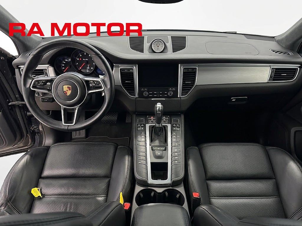 Porsche Macan Turbo 400hk |Sport Chrono|Pano|Bose|PDLS+|Värmare|