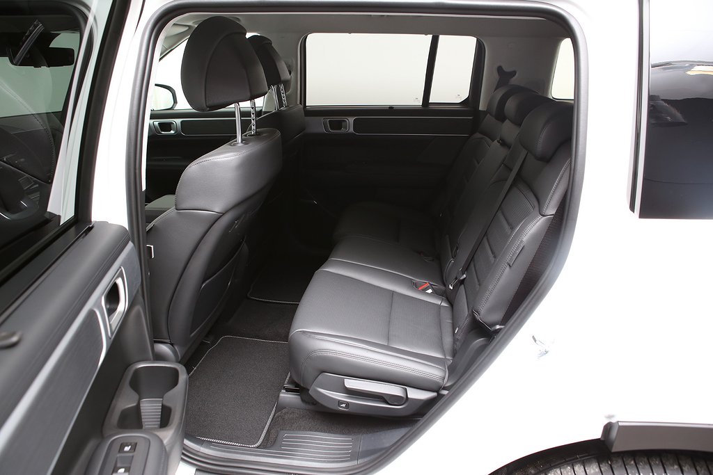 Hyundai Santa Fe 4WD Plug-in Advance - Business Lease 2025