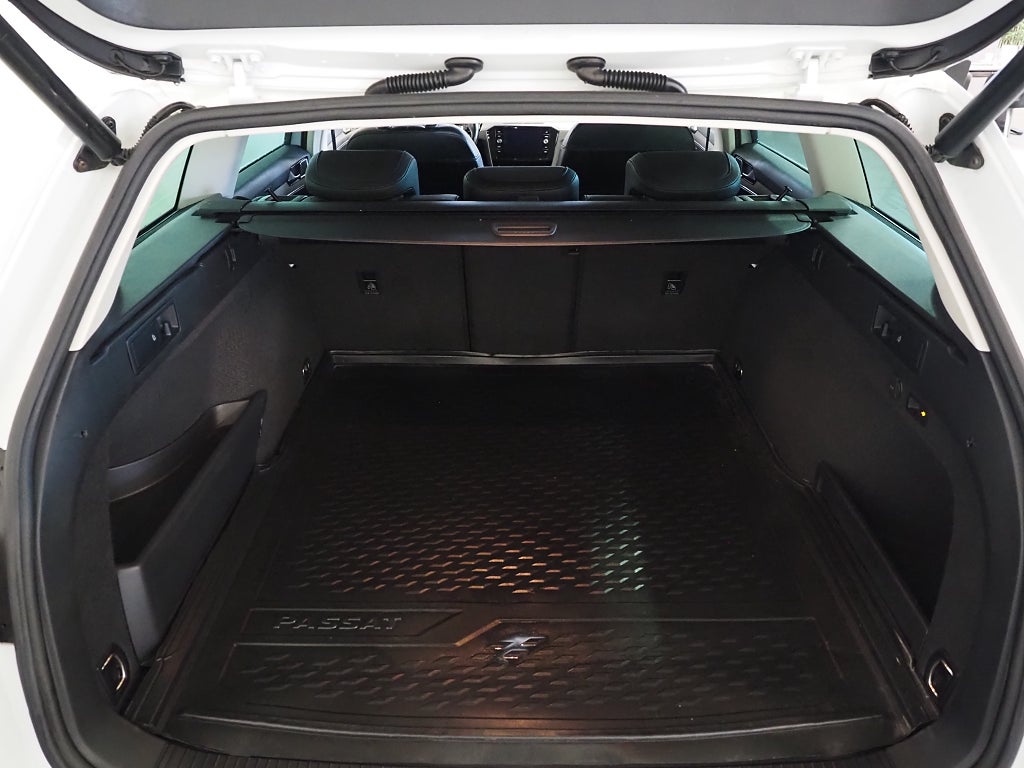 Volkswagen Passat Alltrack TDI 190hk 4M | D-värm | Drag | Cockpit | Skinn | 2018