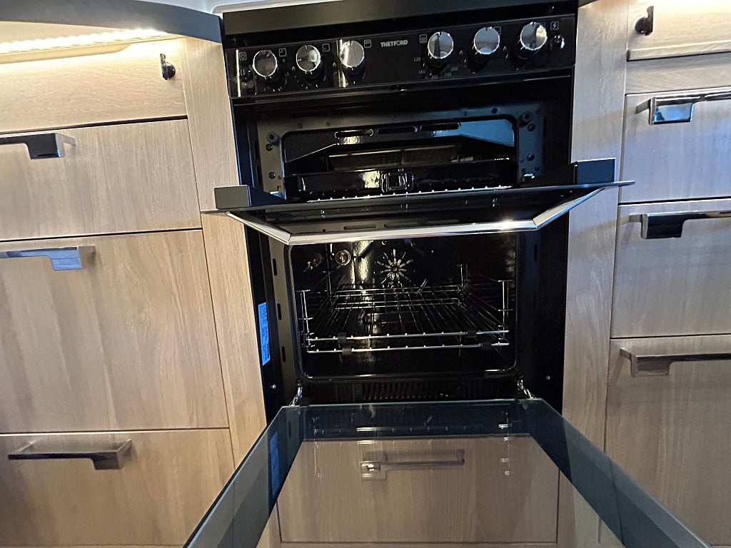 Kabe ROYAL 520 XL KS / ALDE / UGN / TÄTHETSGARANTI  - Kabe