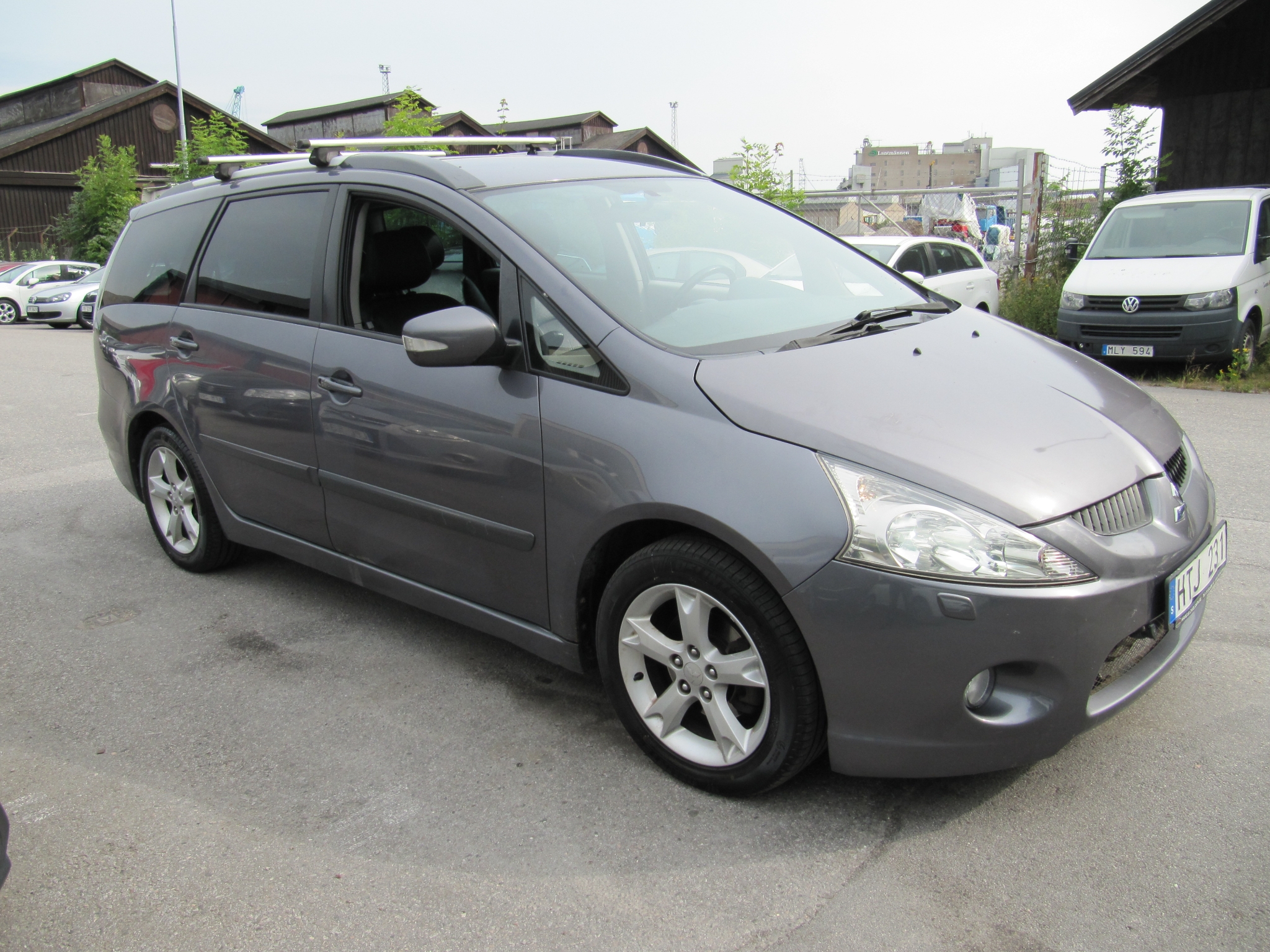 Mitsubishi Grandis 2008, bild 3/10