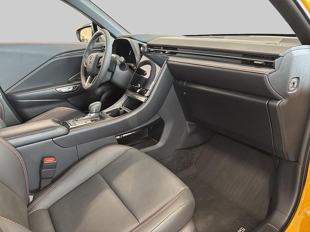 Lexus LBX 2025 - miniatyr 7