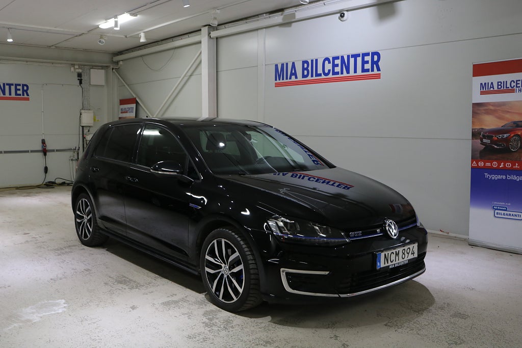 Volkswagen Golf GTE 1.4 TSI AppCarplay / Bensin värmare med Fjärr