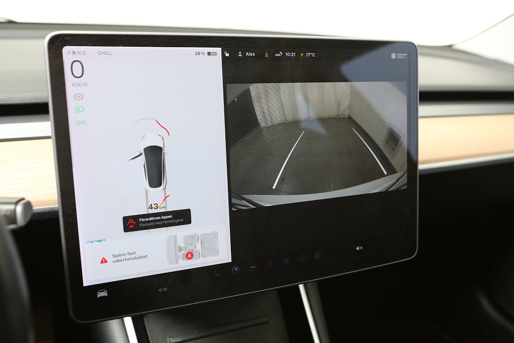 Tesla Model 3 Standard Range Plus 258hk Panorama 2020