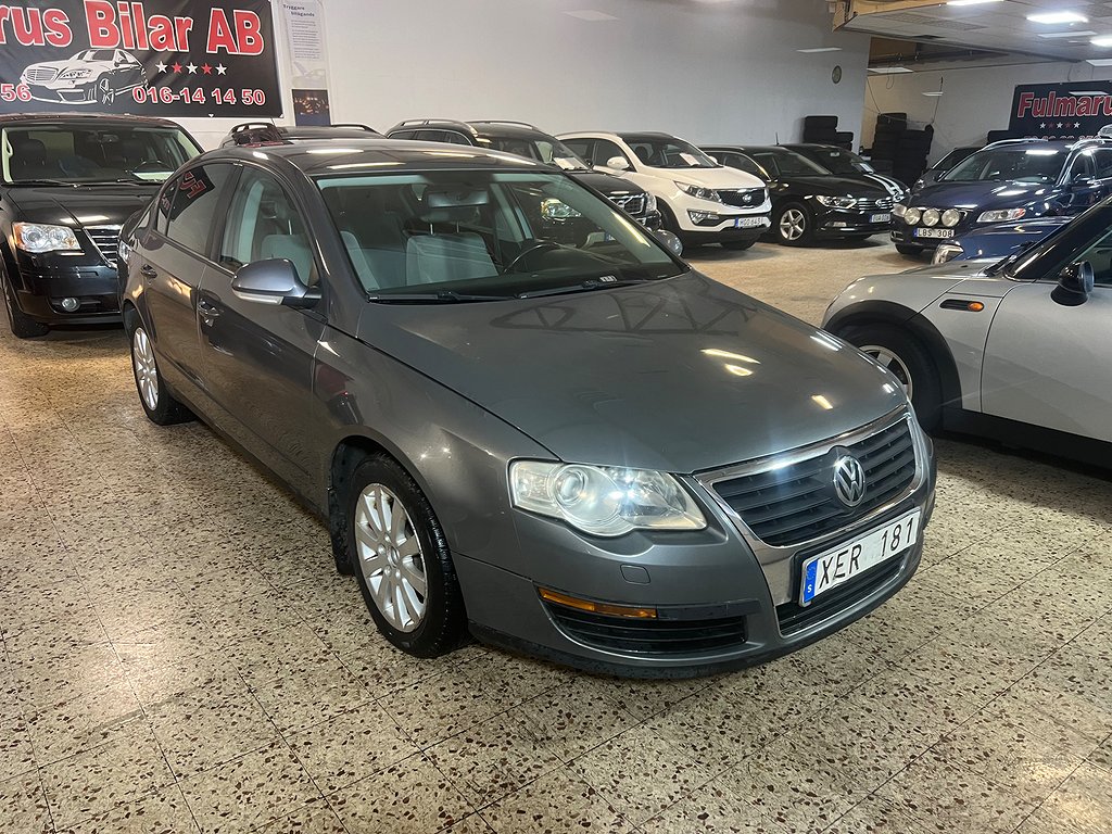 Volkswagen Passat 2.0 FSI TipTronic Ny Besiktigad & Ny Servad 