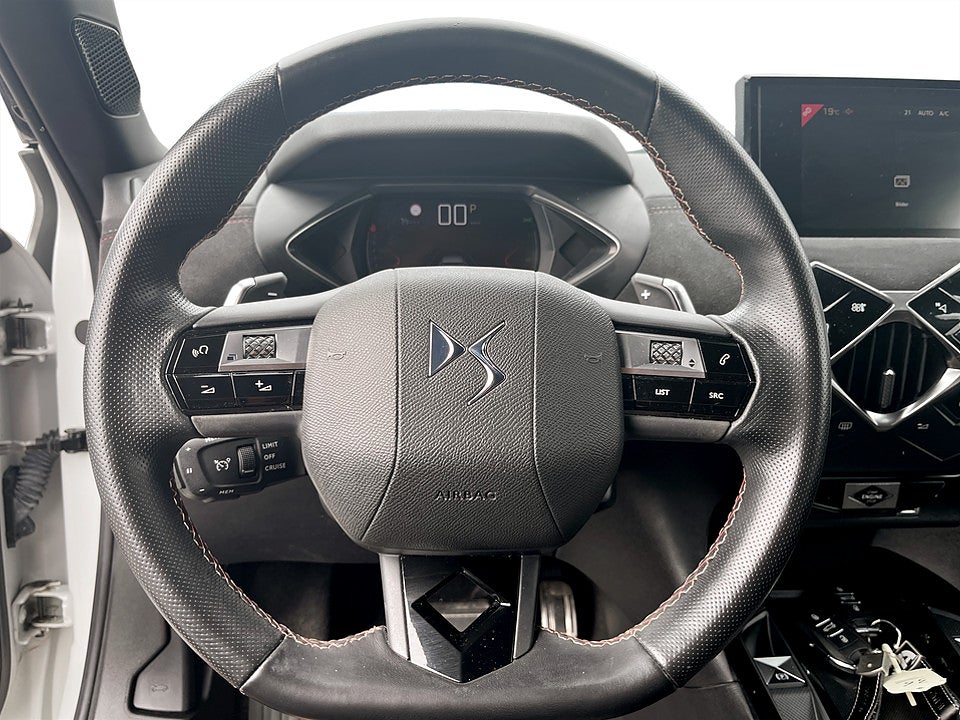 Bild på DS 3 Crossback P-Line 1.2 PT 155hk Aut P-SENSORER BAK