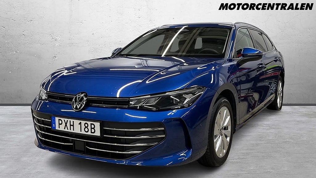 Volkswagen Passat Variant eHybrid BUSINESS 1.5TSI, 204HK Värmare/Drag/Backkam...