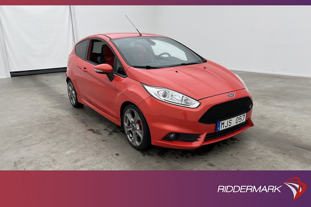 Ford Fiesta ST 182hk ST-2 Ny Kamrem Recaro 1 Brukare