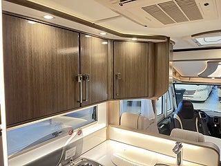 Husbil-integrerad Kabe TM I 760 LGB 18 av 31