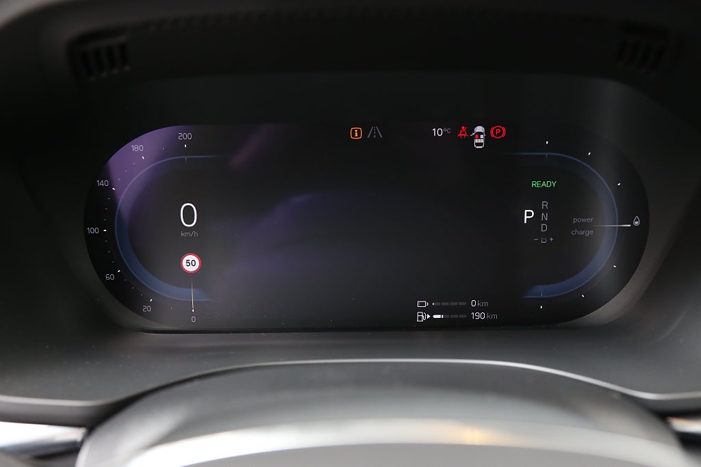 Volvo XC60 Recharge T6 350hk AWD Core Edition Drag Pano Leasbar 2023