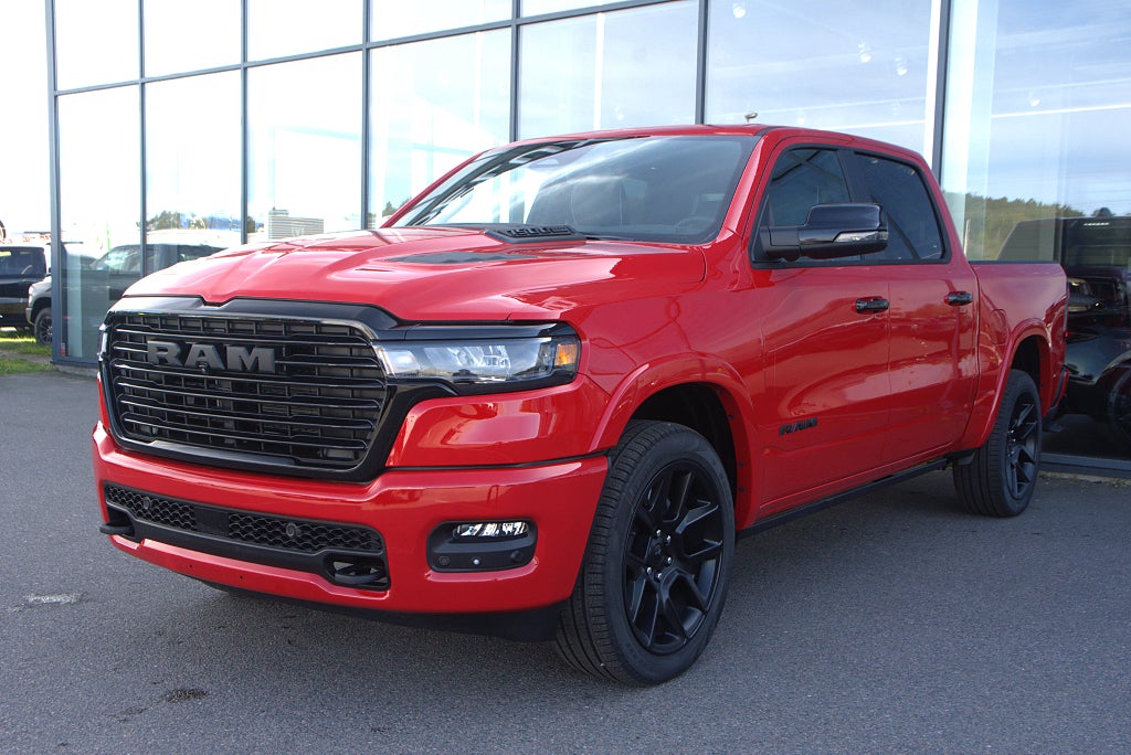 Dodge RAM 1500 Laramie Night Premium 420hk - KAMPANJ 0% RÄNTA!