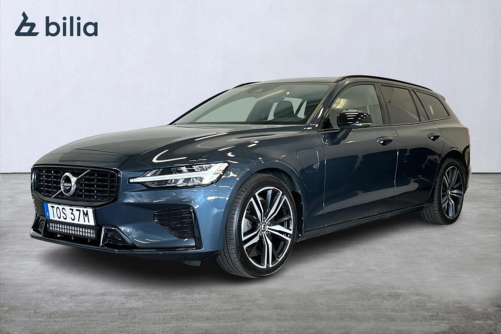 Volvo V60 Recharge T8 AWD R-Design | Pano | Nappa | Drag | H/K