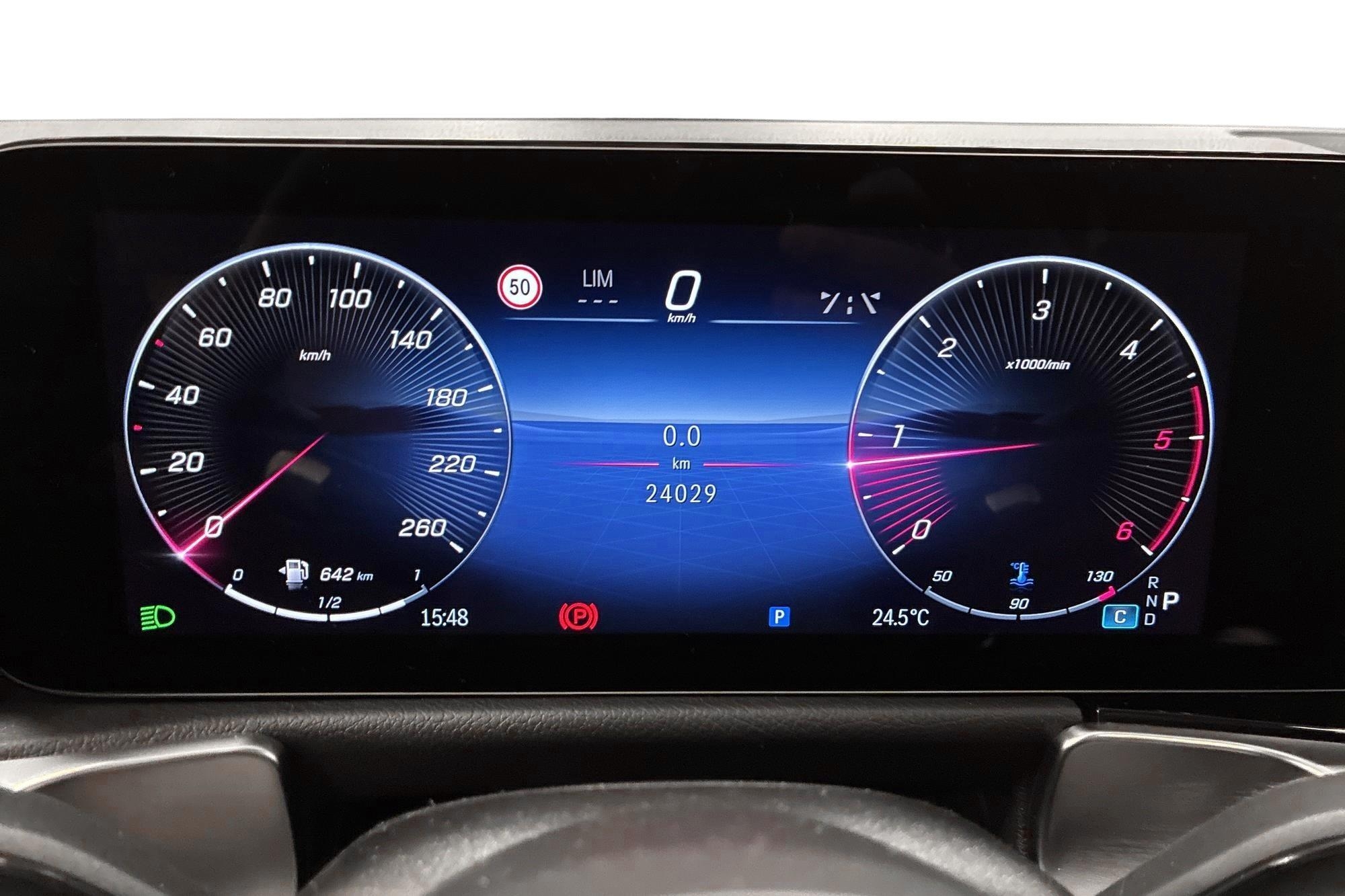 Mercedes-Benz GLB 220 d 4MATIC AMG 2025, photo 6/10