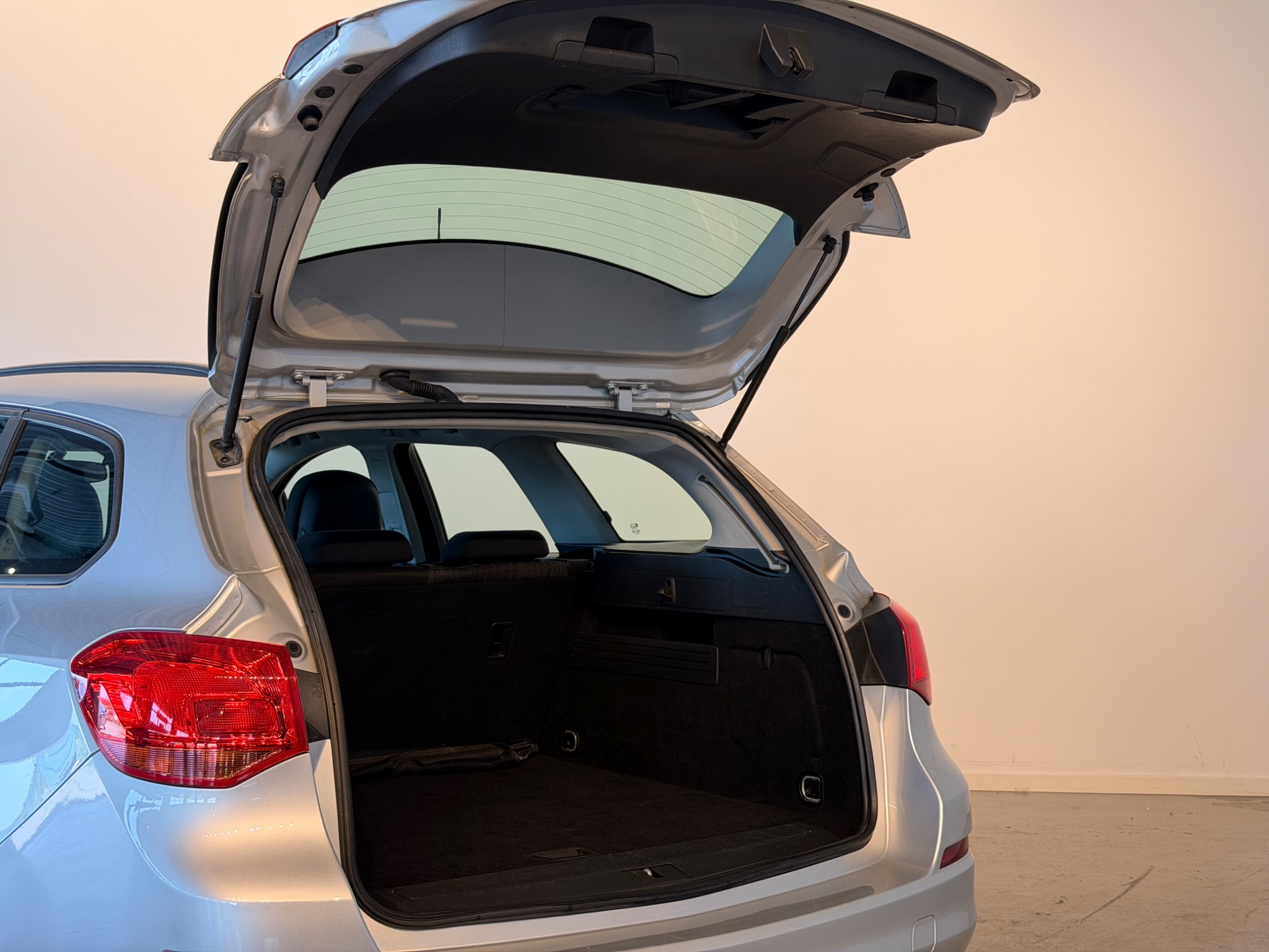 Opel Astra Sports Tourer 1.7 CDTI 2012, bild 5/41