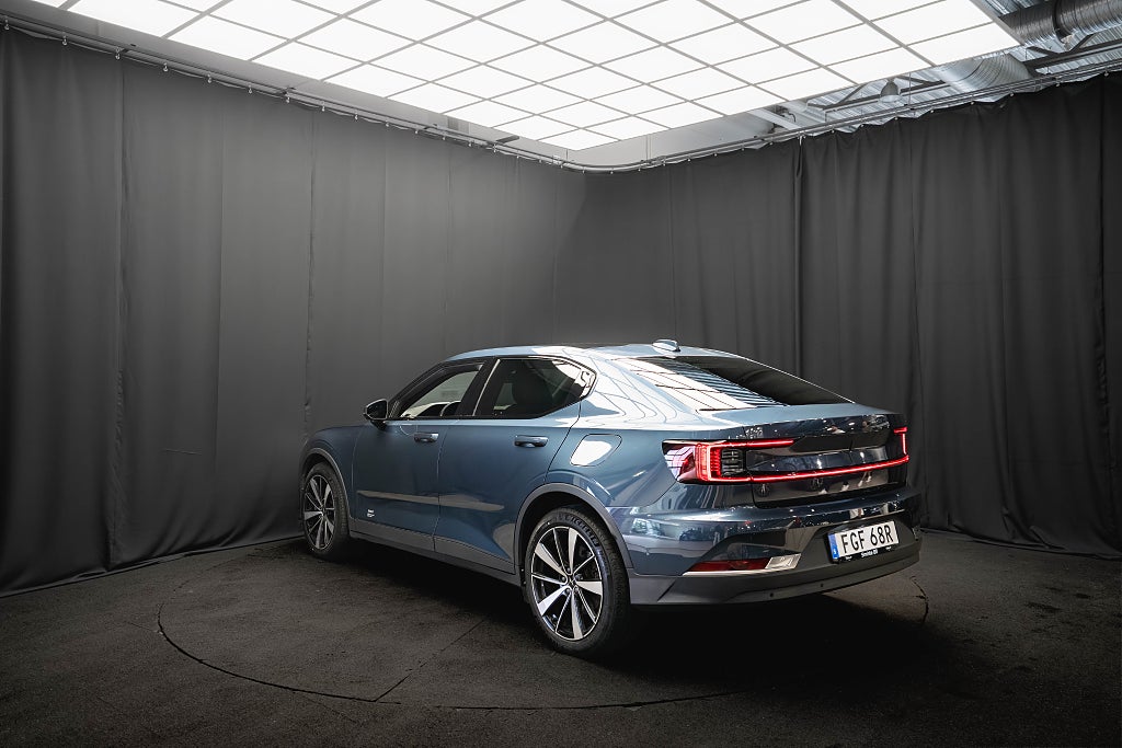 Polestar 2 Standard Range PLUS PILOT PANO H/K 360° ELSTOL