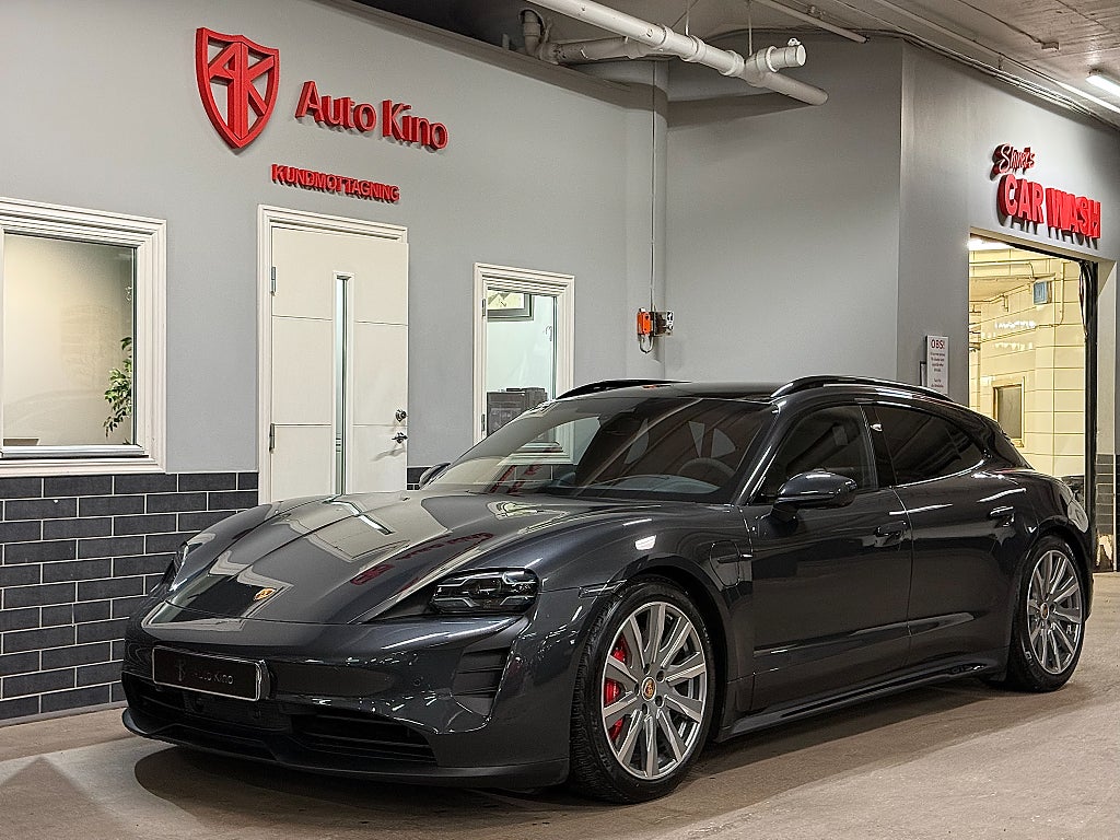 Porsche Taycan GTS Sport Turismo Direct Drive/ic FULL UTR MOMS