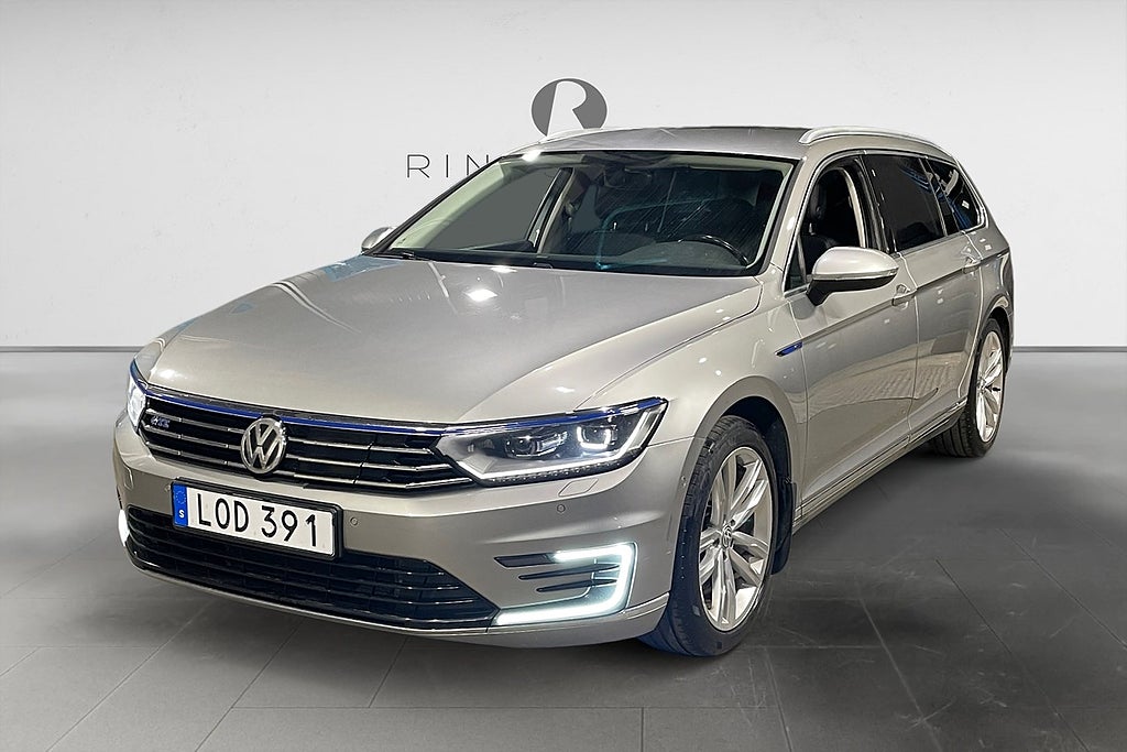 Volkswagen Passat SC GTE 1.4 TSI 218 HK DSG DRAG B-VÄRM PDC LED 360KR/ÅR