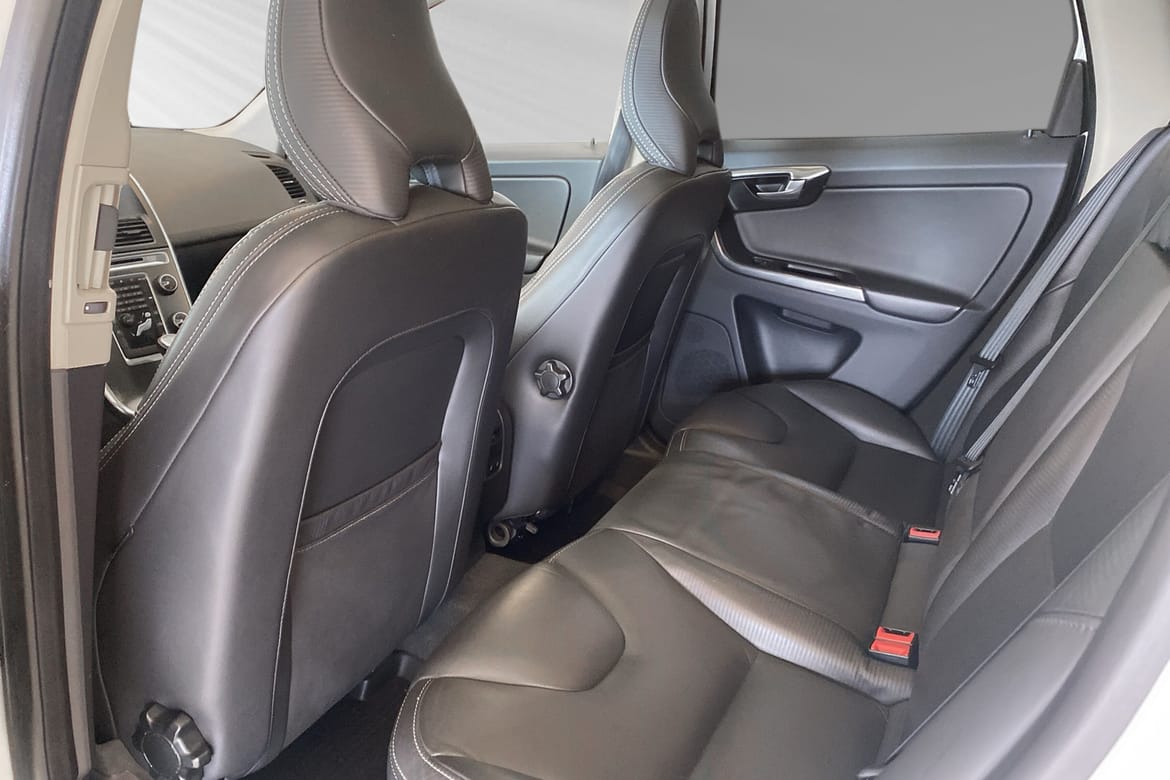 Volvo XC60 D4 163 AWD R-Design 2013, bild 7/10