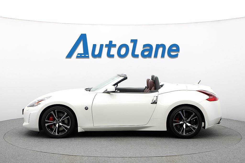 Nissan 370 Z V6 Roadster, SV-Såld, BOSE®, Kamera, Bordaux 328hk