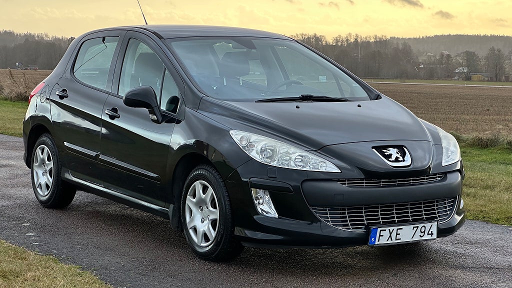 Peugeot 308 5-dörrar 1.6 HDi FAP Avbet fr 377:-/Mån