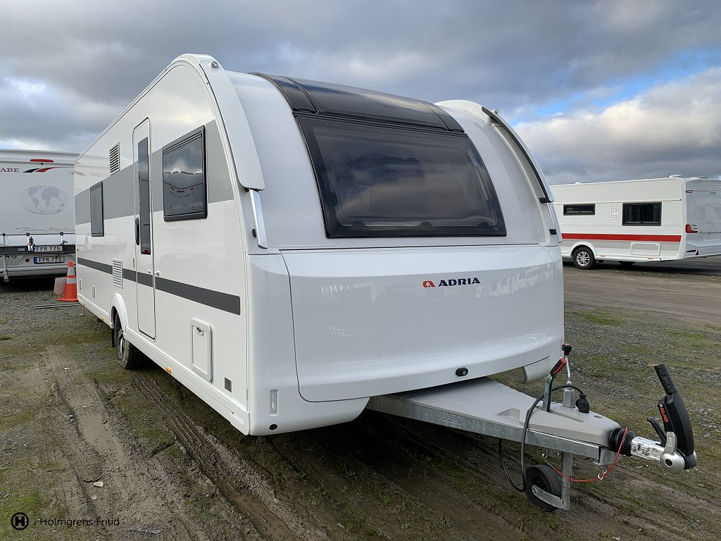 Adria Alpina 663 UK barnkammare