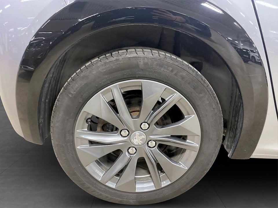 Bild på Peugeot E-208 Active Pack 50kWh 136hk Aut - BACKSENSORER