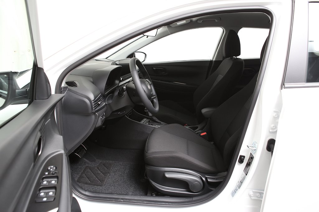 Hyundai Bayon 1.25 MPi Essential Manuell - Privatleasing 2025